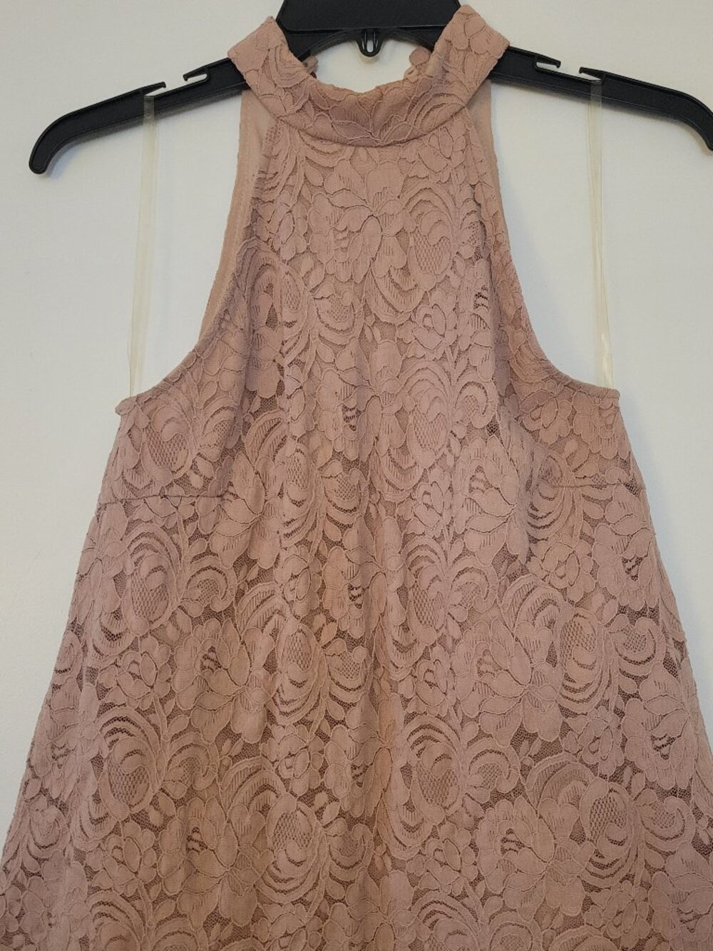 Lace Halter Neck Sleeveless Blouse